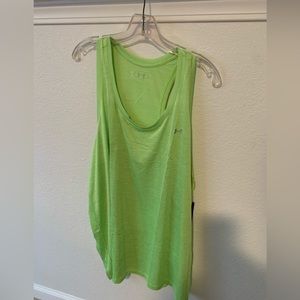NWT UNDER ARMOUR TANK - 3X bright green